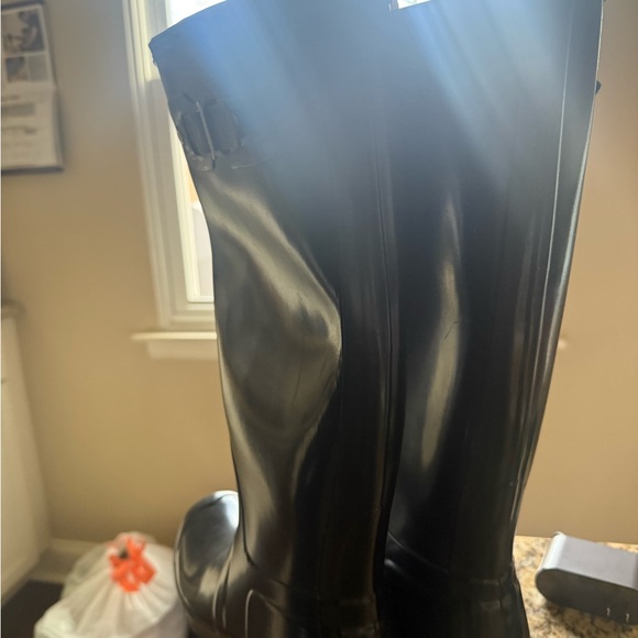 Hunter Black Shiny Rain Boots EU 42 Used condition - Picture 4 of 11